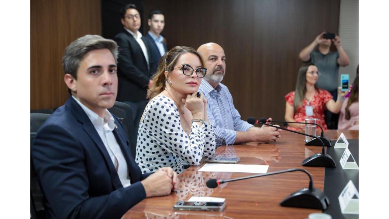 Primeira-dama de MT participa da apresentação do projeto Autismo na Escola para os municípios