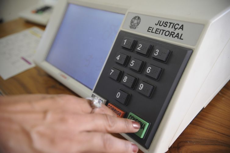 Eleições municipais deste ano terão número menor de candidatos 