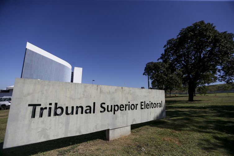 Justiça Eleitoral encerra nomeação de mesários para eleição municipal