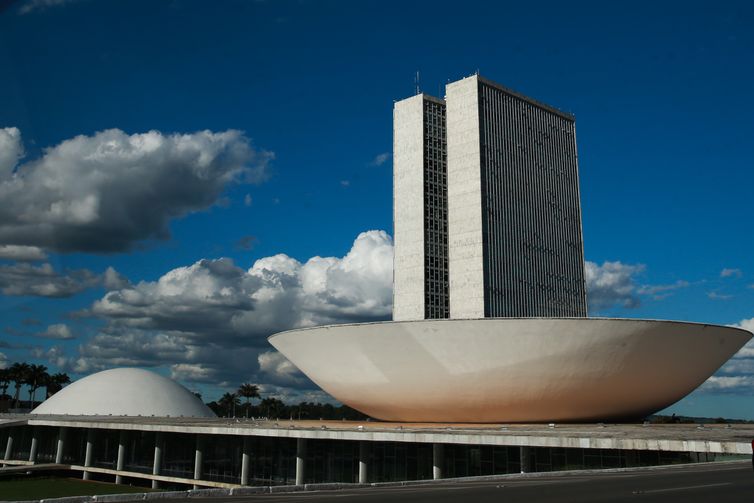 Suspender emendas dá “autonomia desmedida” ao Executivo, diz Congresso