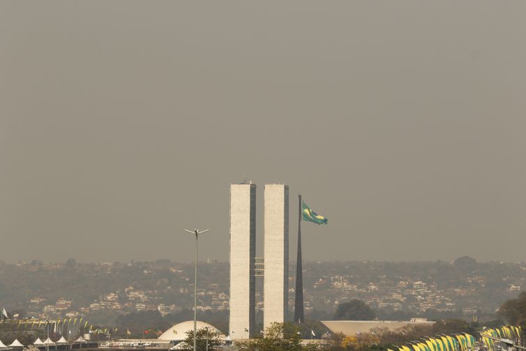 Dino marca para 10 de outubro audiência para debater orçamento secreto