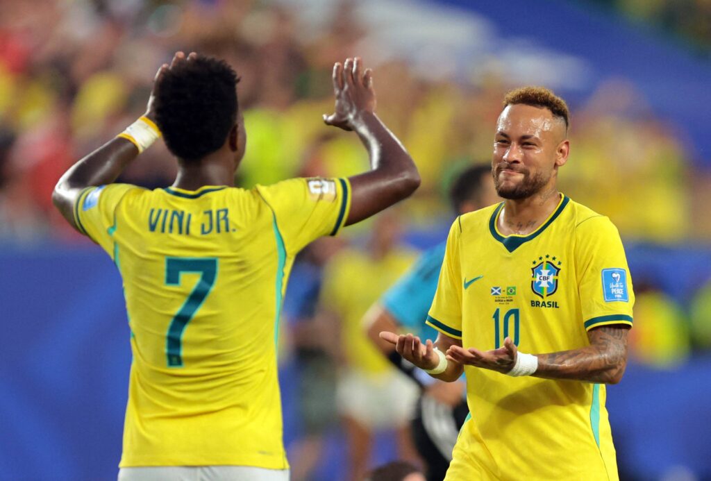 Jogo do Brasil segunda: é feriado ou ponto facultativo?